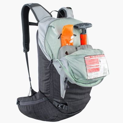 EVOC LINE 20L HEATHER SILVER CARBON GREY 3 EVOC LINE 20L HEATHER SILVER CARBON GREY - Slika 3